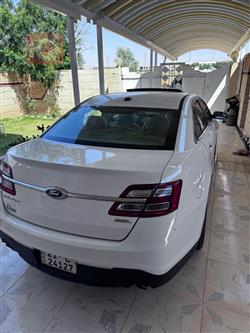فورد تورس